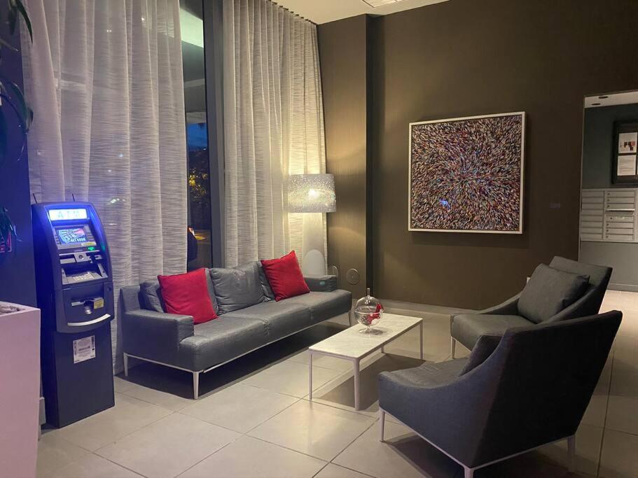 Amazing Studio Beach Walking Distance! 26B Hallandale Beach Buitenkant foto