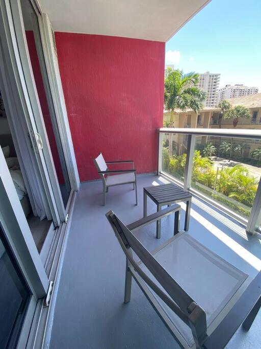 Amazing Studio Beach Walking Distance! 26B Hallandale Beach Buitenkant foto