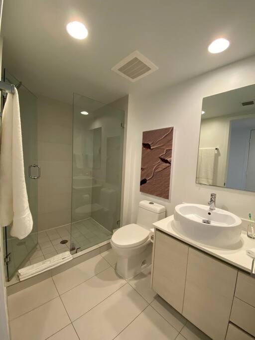 Amazing Studio Beach Walking Distance! 26B Hallandale Beach Buitenkant foto
