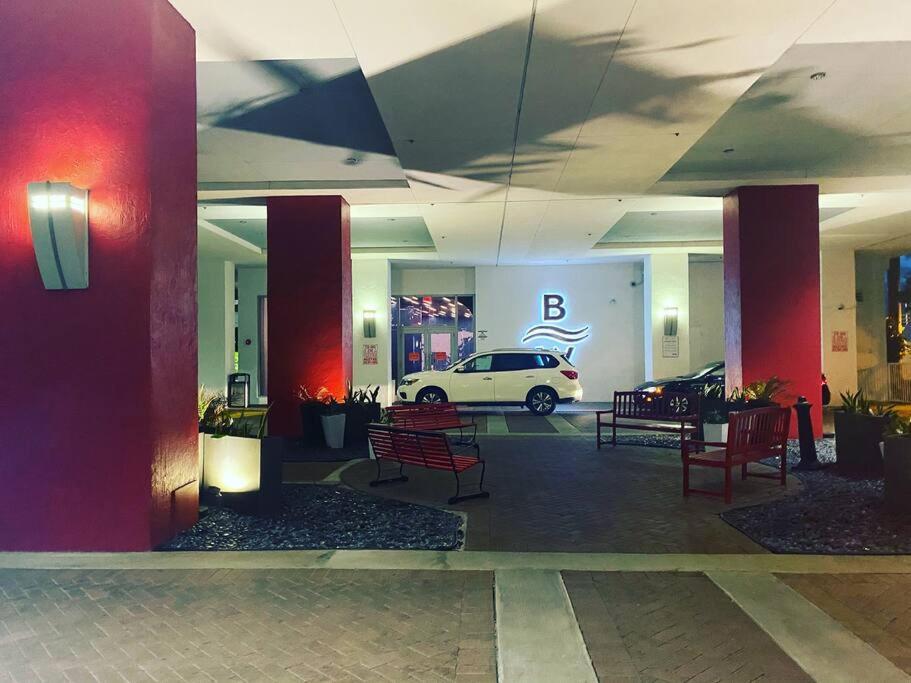 Amazing Studio Beach Walking Distance! 26B Hallandale Beach Buitenkant foto