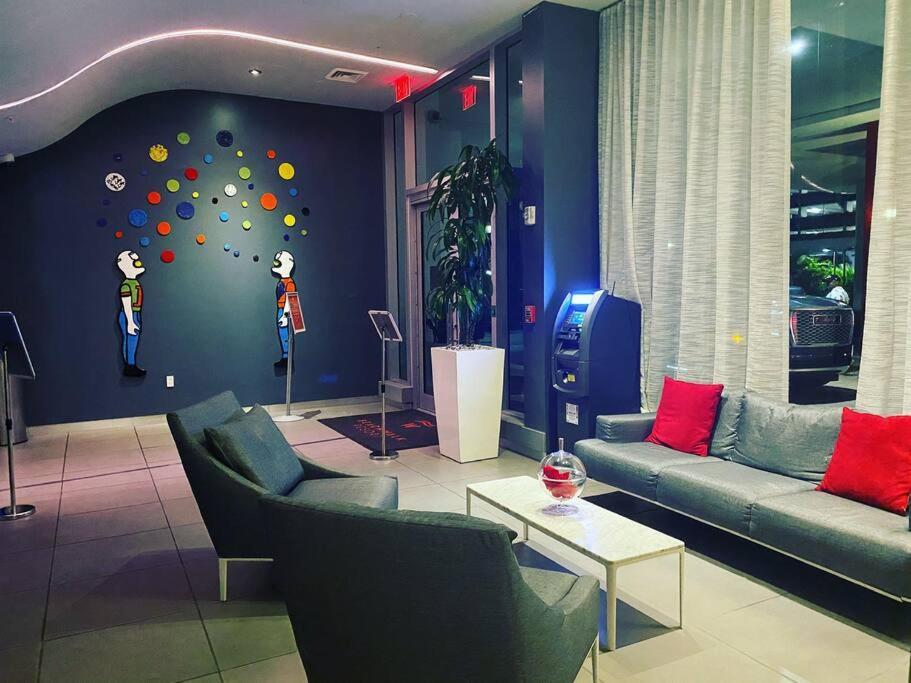 Amazing Studio Beach Walking Distance! 26B Hallandale Beach Buitenkant foto