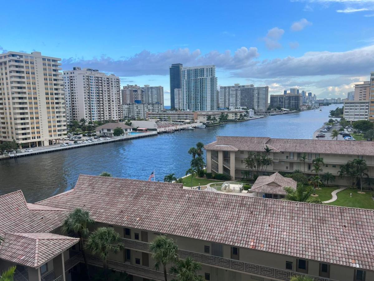 Amazing Studio Beach Walking Distance! 26B Hallandale Beach Buitenkant foto
